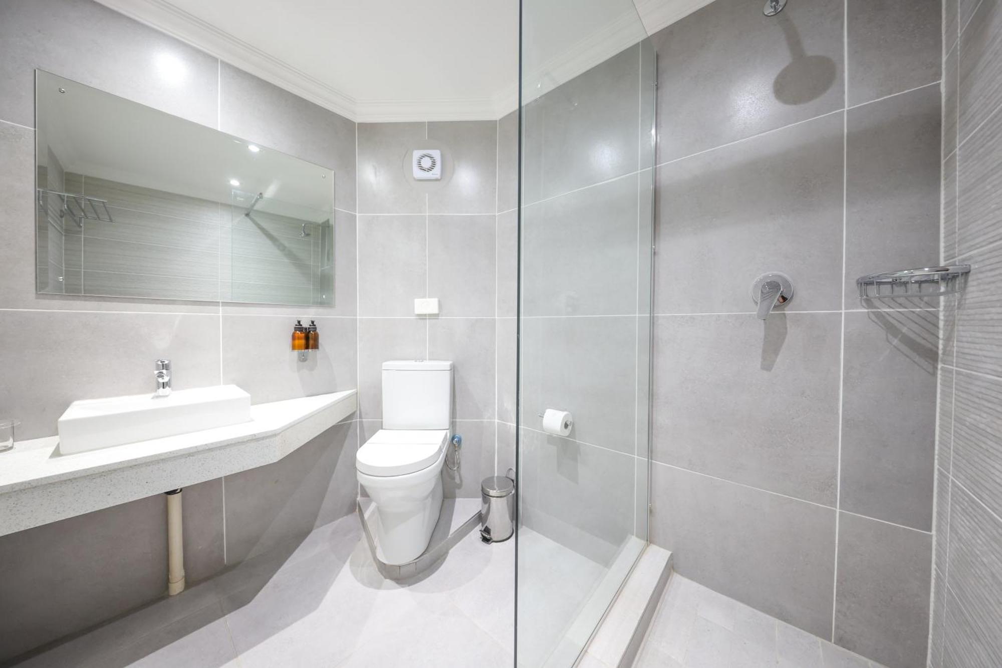Cresta Botsalo Hotel Palapye エクステリア 写真