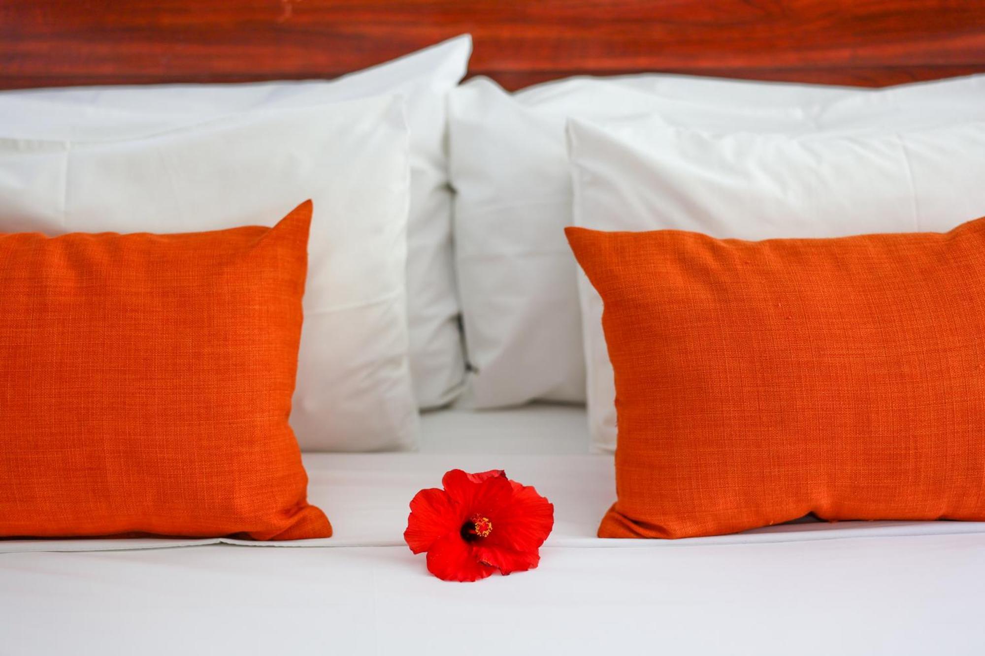 Cresta Botsalo Hotel Palapye エクステリア 写真