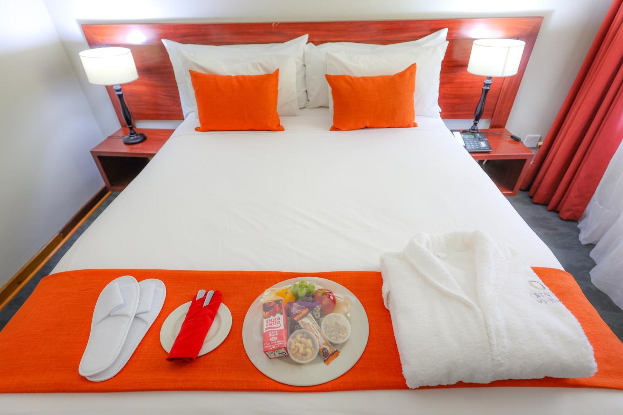 Cresta Botsalo Hotel Palapye エクステリア 写真